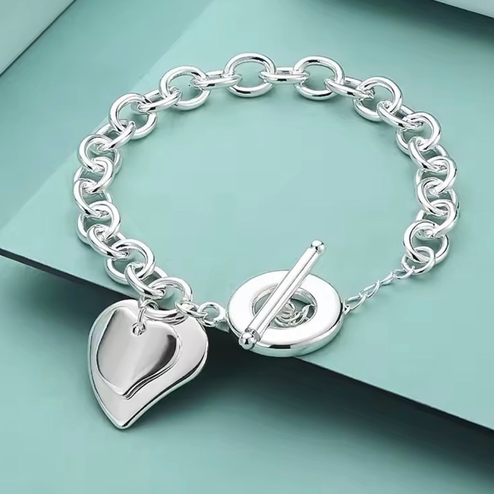 Sterling Silver Heart Charm Toggle Bracelet - Shiny Silver